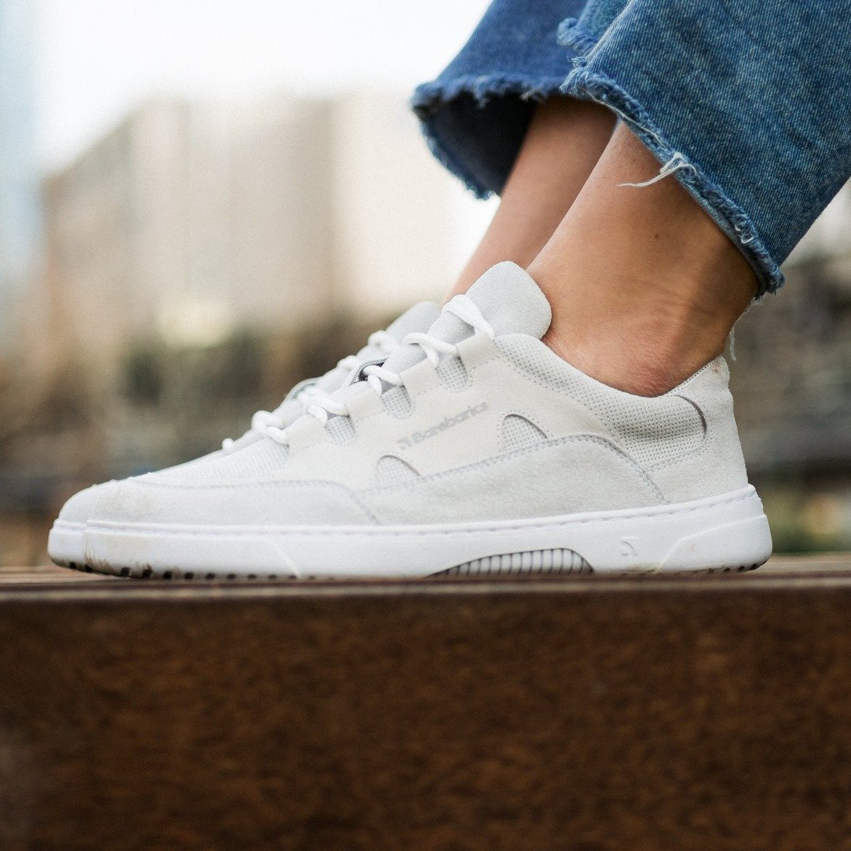 Кроссовки Barebarics Evo светло-серые