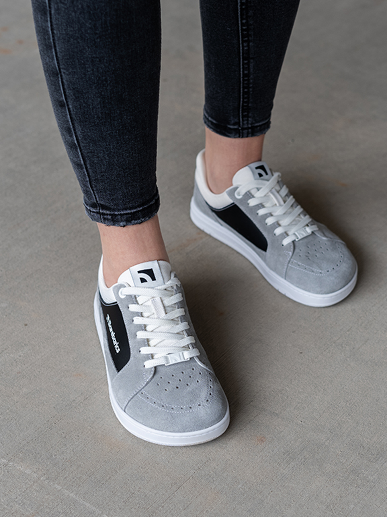 Босоногие кроссовки Barebarics Legend серые