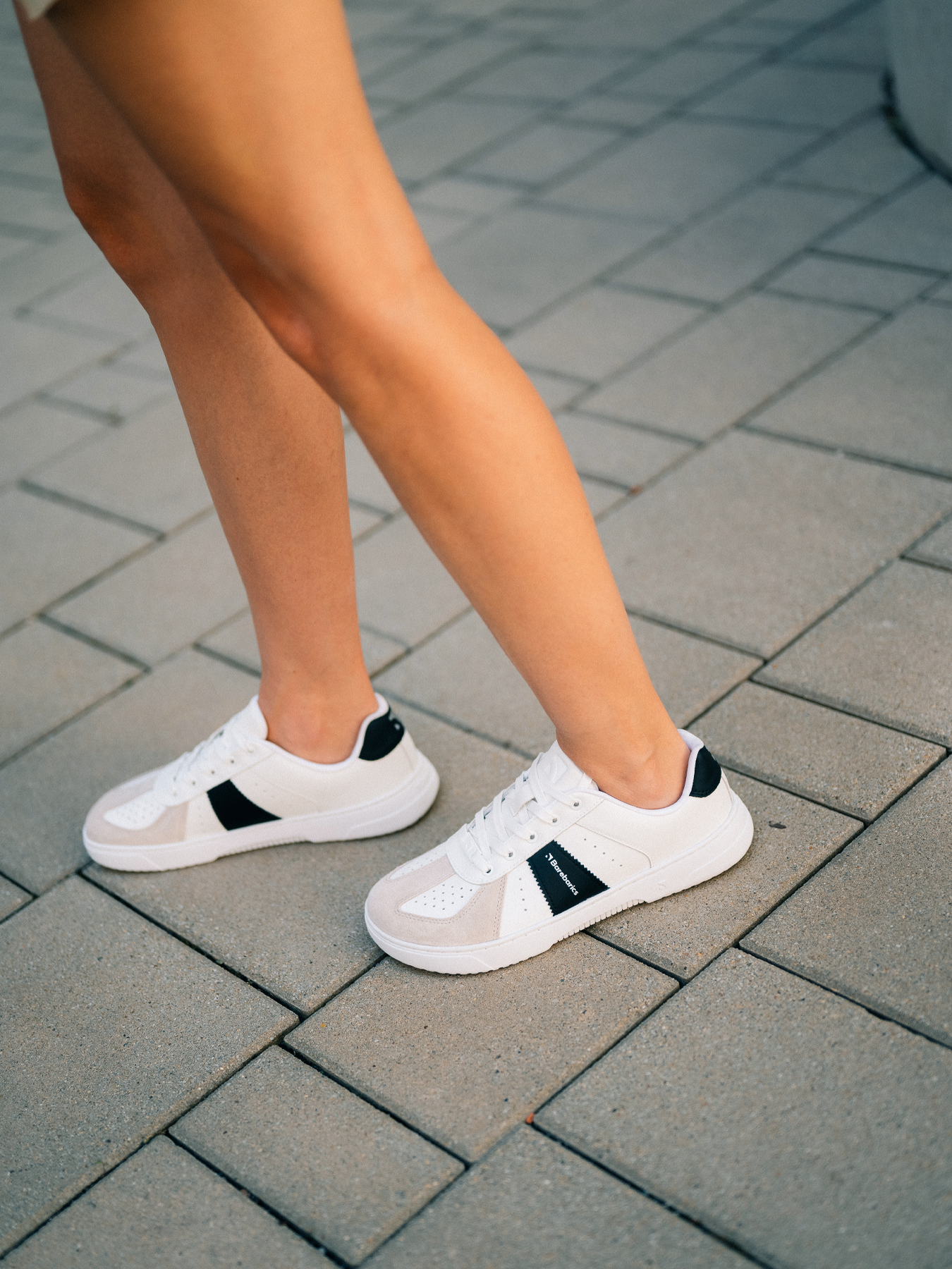 Босоногие кроссовки Barebarics Icara бело-бежевые