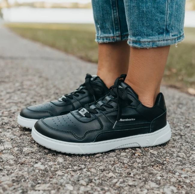 Кроссовки Barebarics Zing черные/белые