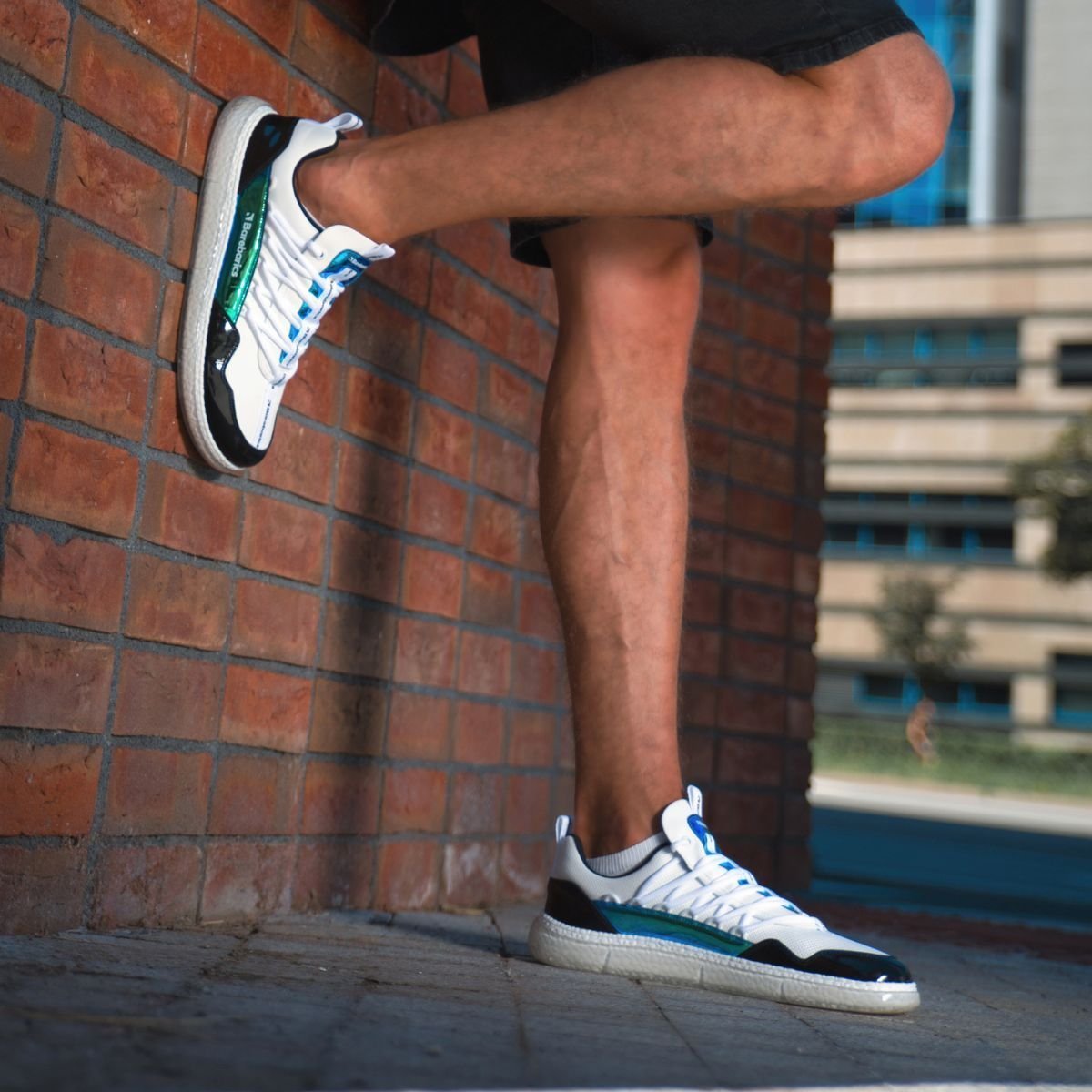 Кроссовки Barebarics Futura белые