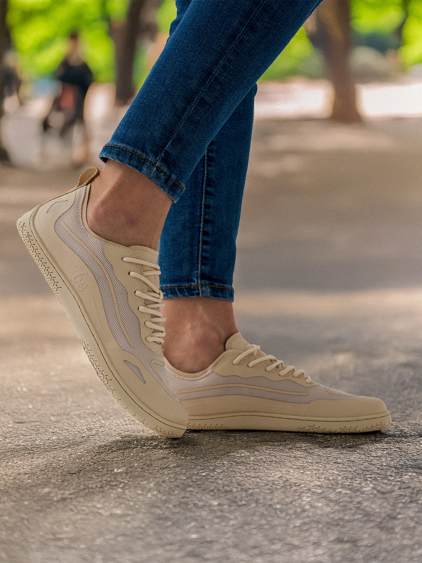 Босоногие кроссовки Be Lenka Velocity бежевые