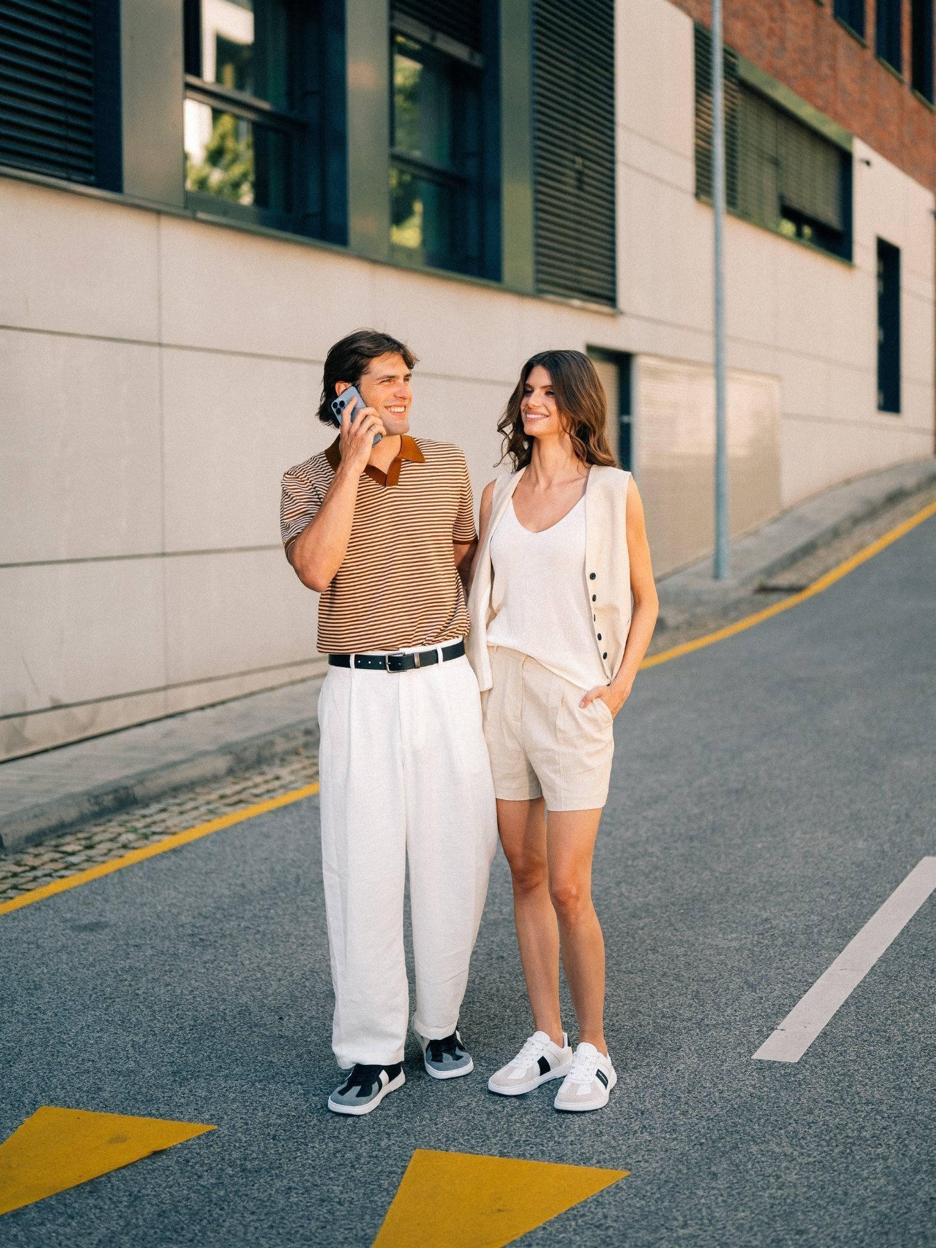 Босоногие кроссовки Barebarics Icara бело-бежевые