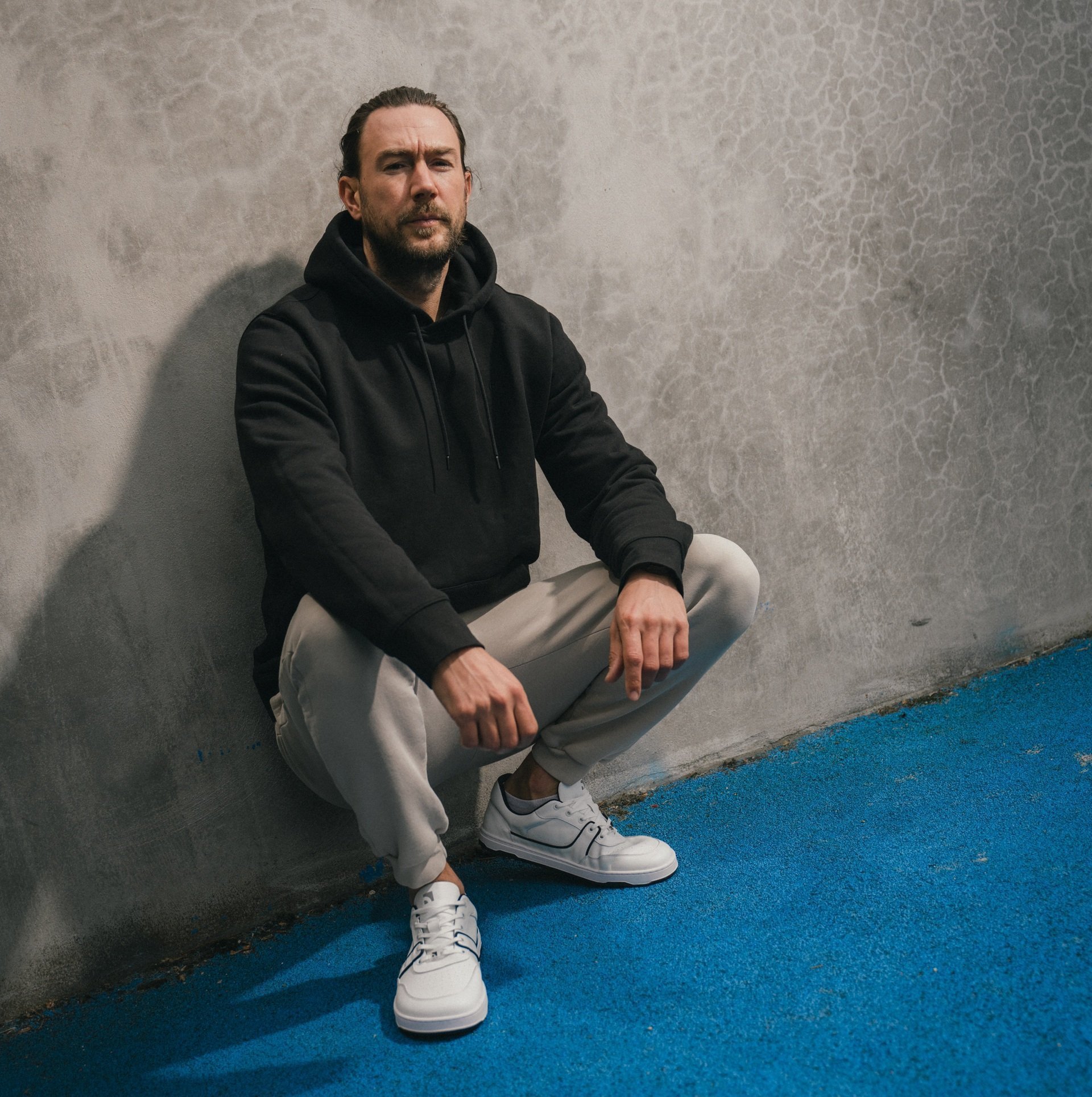 Кроссовки Barebarics Arise бело-черные