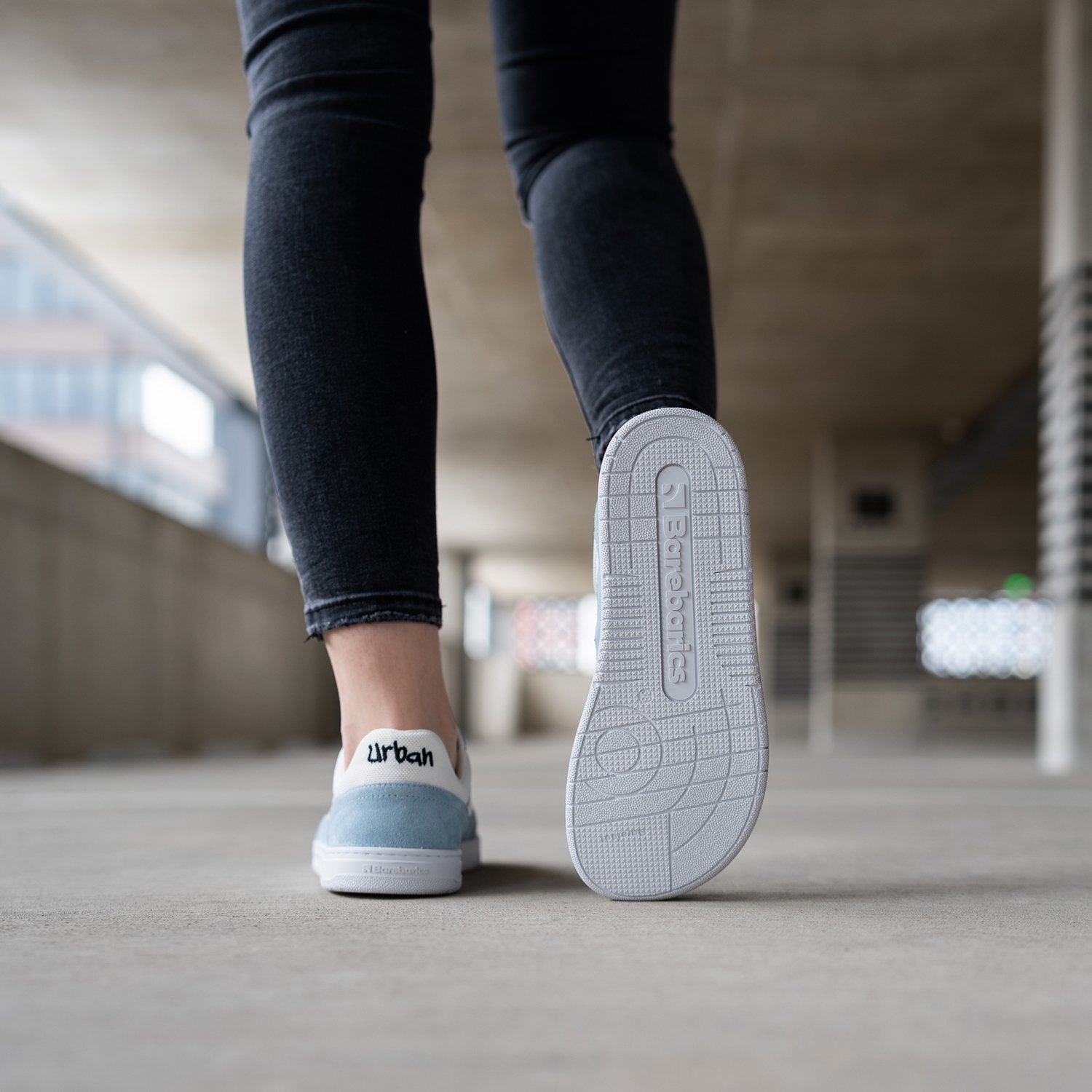 Босоногие кроссовки Barebarics Legend голубые