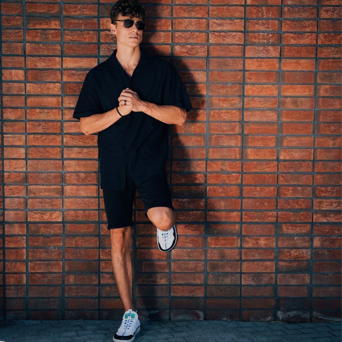 Кроссовки Barebarics Futura белые