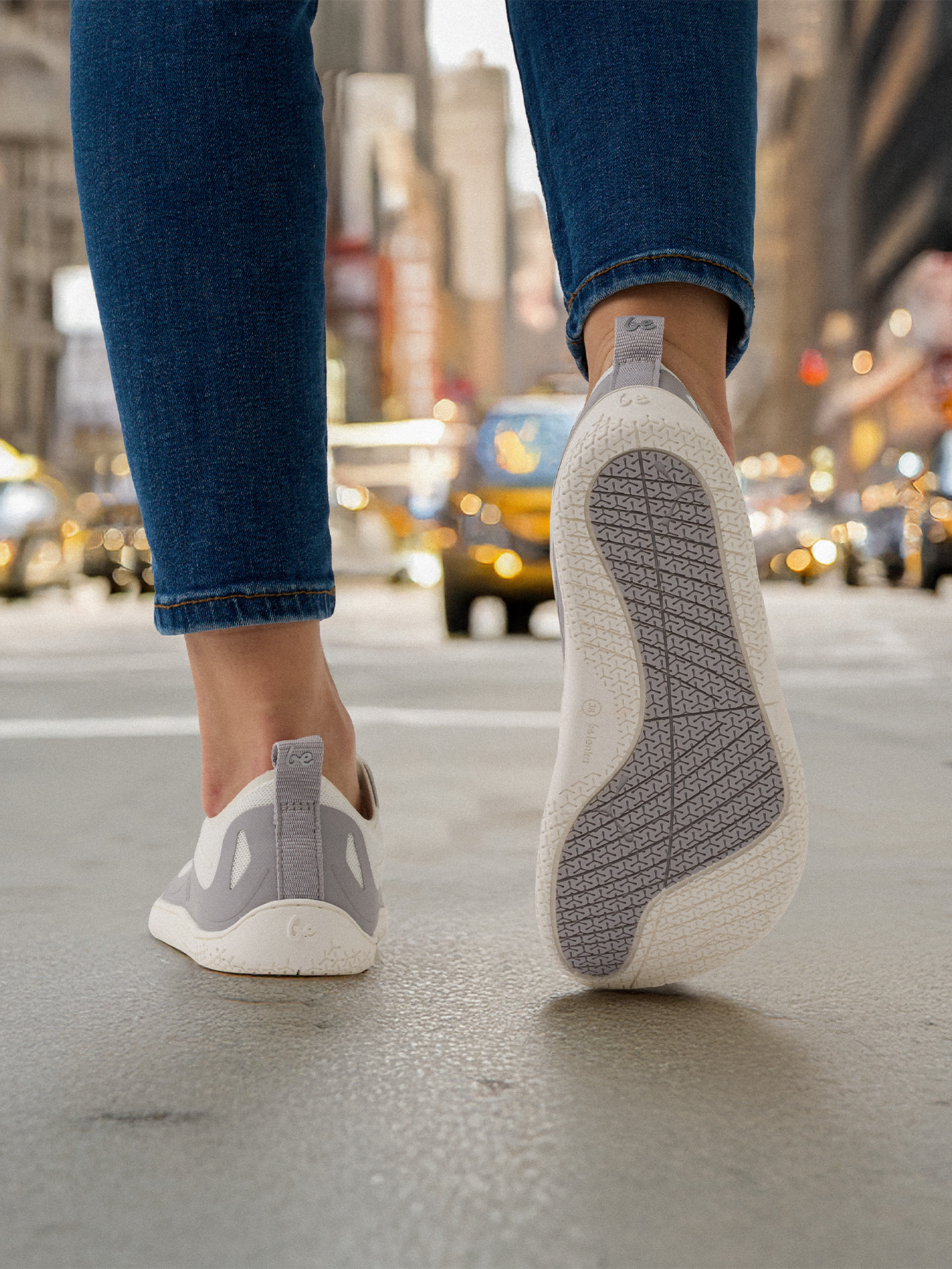 Босоногие кроссовки Be Lenka Velocity серо-белые