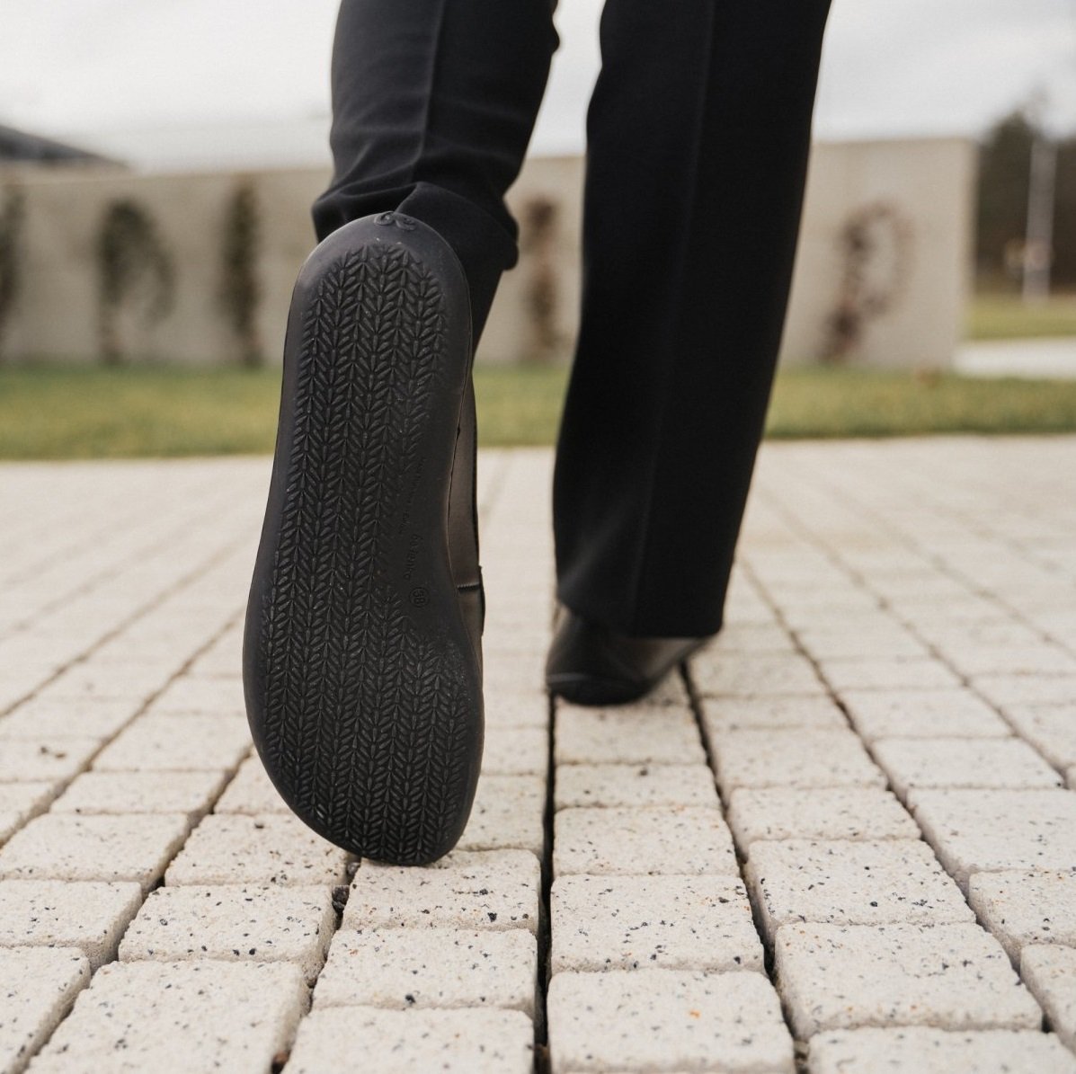 Босоногие лоферы Be Lenka Viva черные